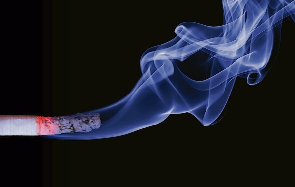PMI,香烟,尼古丁,烟草,电子烟