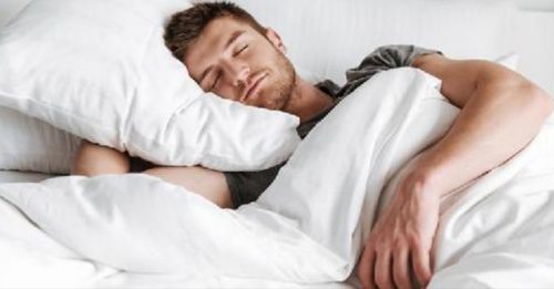 研究：睡眠好习惯可多活5年  首要每天睡足7到8小时
