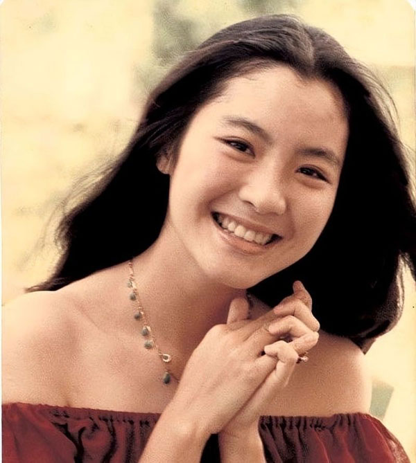 年轻时的杨紫琼清纯又阳光的气质非常出众。