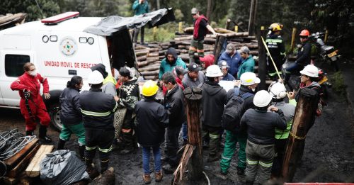 哥伦比亚矿坑爆炸 21死 9人奇迹生还