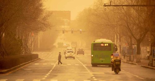 华北沙尘暴天气  5.6亿人受影响
