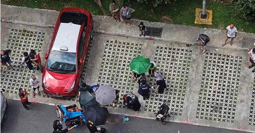 大悲剧！父倒车酿祸 辗死2岁女 妻儿受伤送院