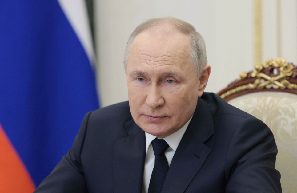 俄罗斯总统普汀2日在莫斯科在线参与活动。（法新社）