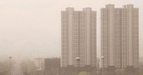 沙尘暴席卷中国18省市区 上海杭州也开始“吃土”