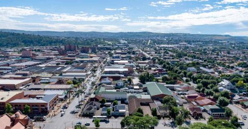 南非一家十口 睡梦中被灭门