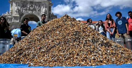 65万根烟蒂堆成山 环保人士吁重视污染