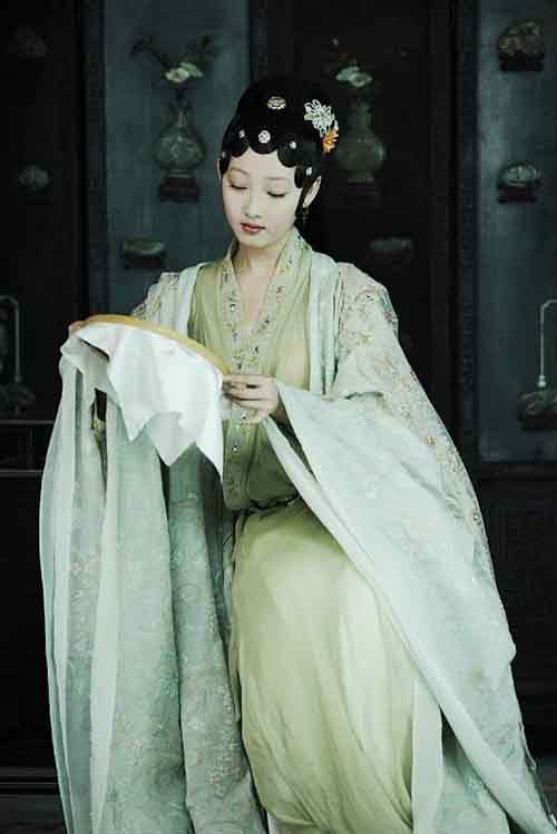 蒋梦婕曾出演林黛玉一角。
