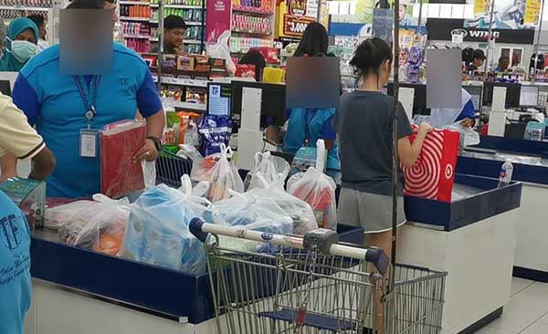 salary mental health 收银员 月薪