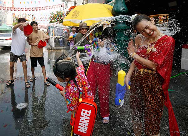 thailand songkran 泰国 泼水节