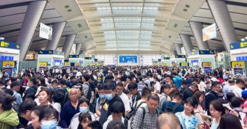 中国铁路周三迎返程高峰 料发送旅客1935万人次