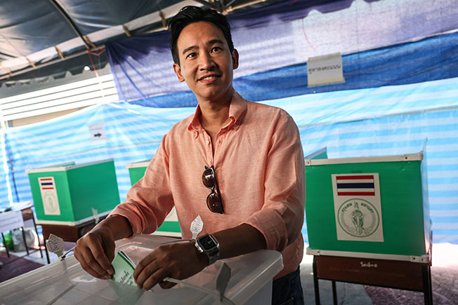 前进党首相候选人披塔，周日在曼谷投票。（法新社）