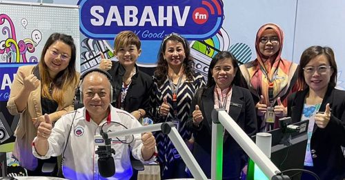 全国华人文化节 16日 火炬 乘船抵亚庇