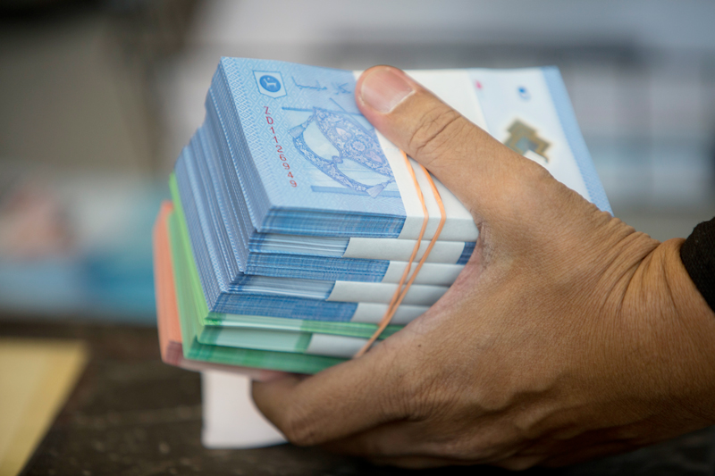 令吉贬值更多影响是针对个体或特定领域,不至于拖垮整个经济。