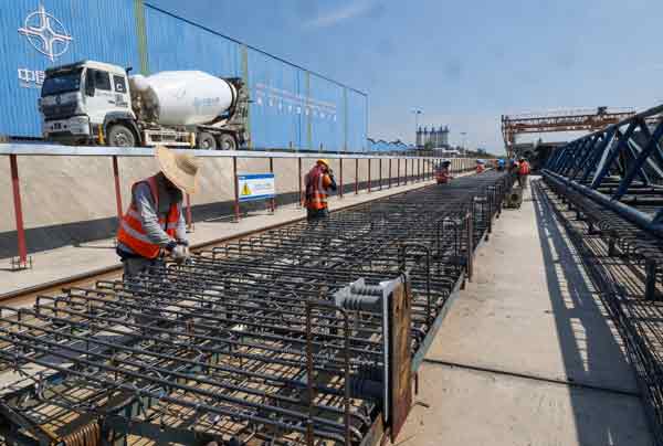 吉兰丹东海岸铁路工程，预计比原定时间提前6个月竣工。