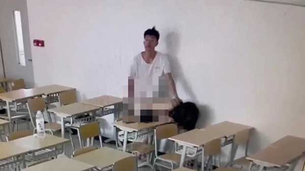 china student classroom 情侣 教室 做爱