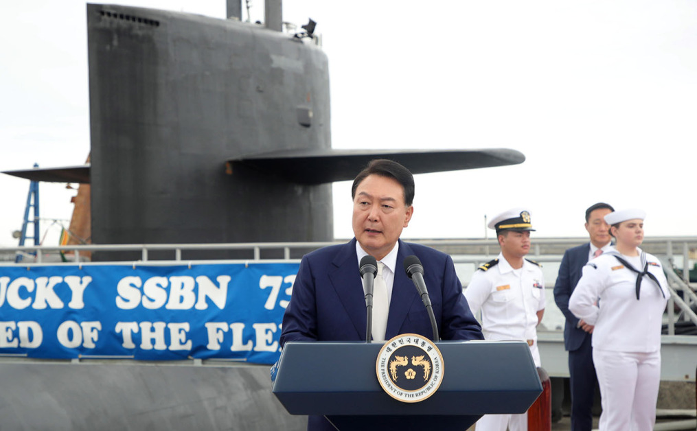 韩总统登美核潜艇回应朝鲜核武威胁| 中國報China Press