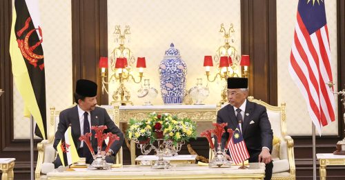 汶莱苏丹拜会元首 获国宾级欢迎仪式