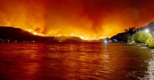 加拿大野火燒不停 Meta被控危害人命