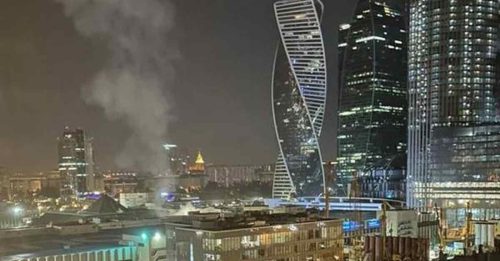 ◤俄乌战争一周年◢莫斯科金融中心遭无人机攻击 机场航班全面暂停