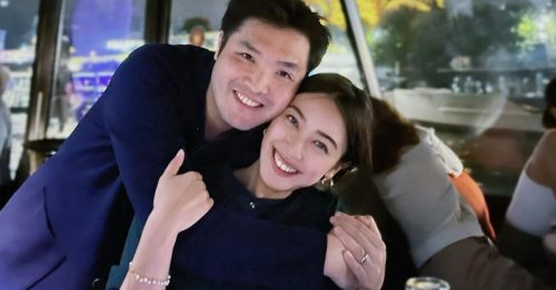 朱千雪庆结婚4周年 老公甜蜜拥入怀