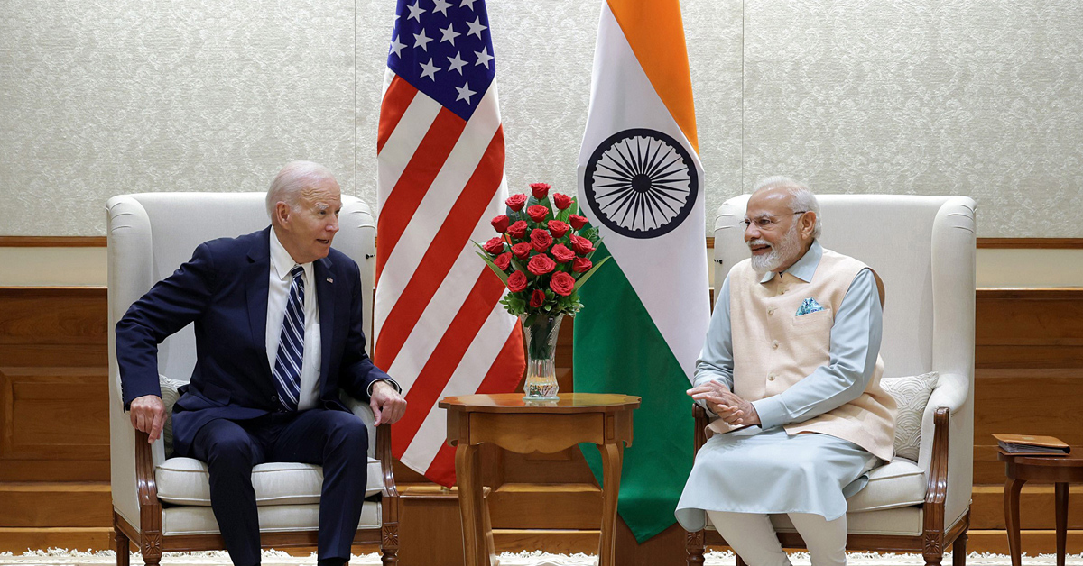 美国总统拜登（左）8日与印度总理莫迪举行双边峰会。（欧新社）