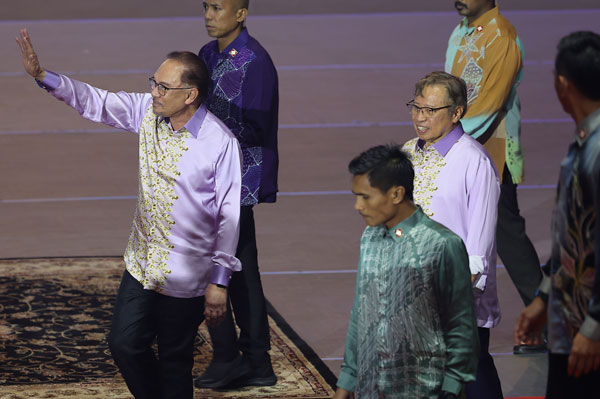 研究元首接获民生投诉 首相承诺 妥善处理