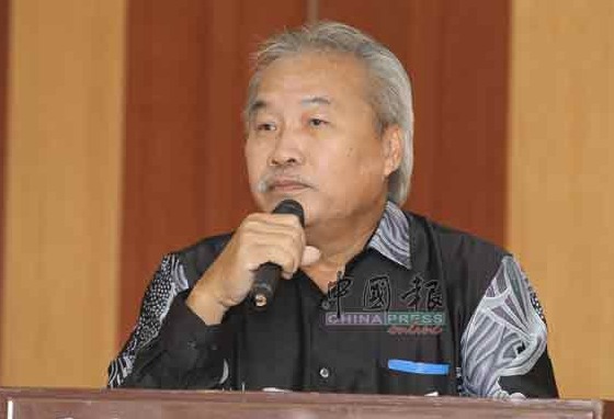 槟威华团联谊会会长拿督王金华。
