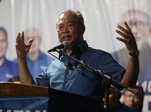 Muhyiddin 慕尤丁 法米 国席