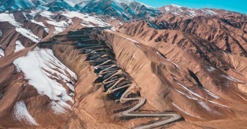 台22旅客新疆自由行 遇重大车祸 1死3伤