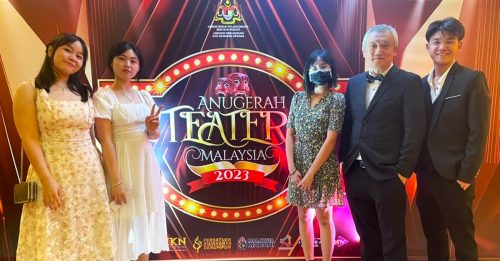 ◤院校动态◢新纪元戏剧与影像系学生 夺马来西亚戏剧奖