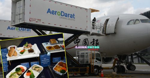 马航美食顺利送入机舱 全靠中国制造高起重卡车