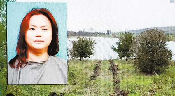 王伟芬（小图）刺伤丈夫后，驾车载着3名子女冲入池塘寻死。
