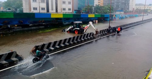 南印度豪雨 衝擊台商 傳鴻海和碩 暫停產iPhone