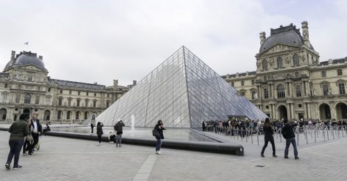 巴黎罗浮宫门票 明年调涨29%