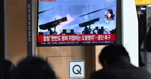 朝鮮連續第2天 向韓國海域 射60炮彈