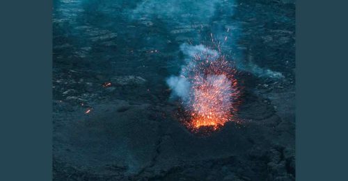 冰岛火山喷发证实断层再度活跃 专家：未来几年或再喷出熔岩