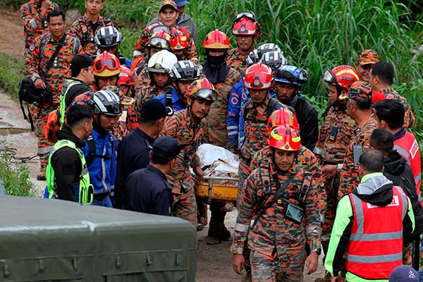 搜救队伍于周六（27日）中午，寻获第3名罹难者的遗体。