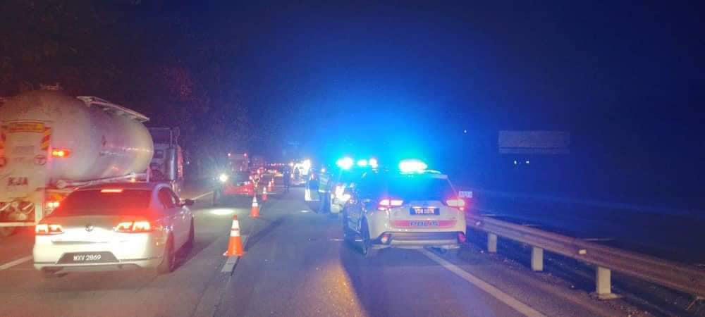 美罗移民局扣留营发生骚乱，共131名罗兴亚及缅甸籍男子逃出扣留营，当中一人在逃跑中被撞毙。（自社媒）