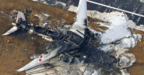 羽田机场撞机｜幸存保安厅机师 承认搞错指示