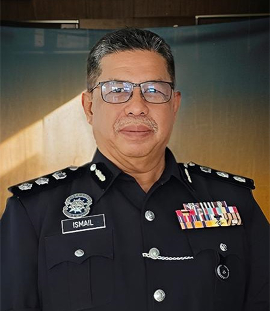 依斯迈：司机已被扣留助查。