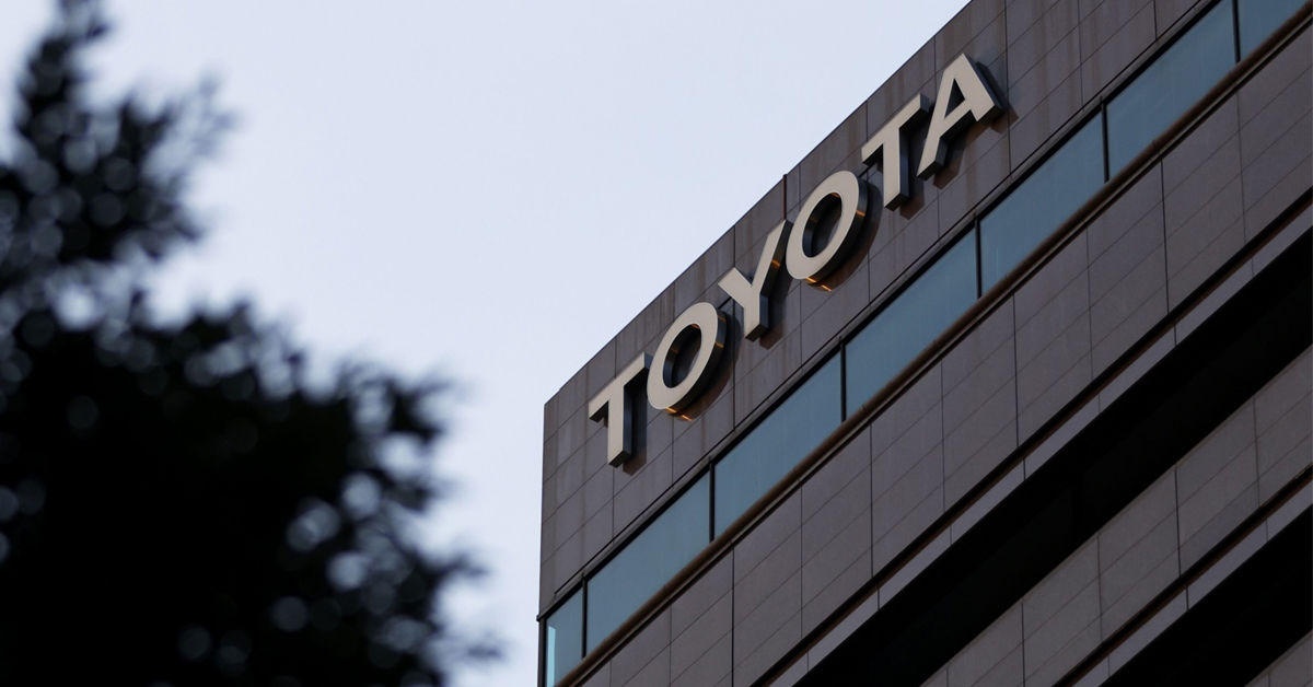 丰田汽车同意每月给员工加薪2万8440日圆（约904令吉），以及提供破纪录的奖金要求。