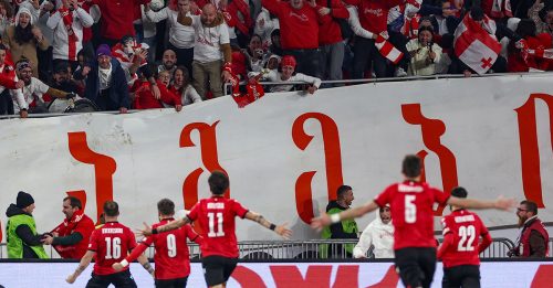 欧洲足球锦标赛｜乌克兰波兰搭末班车 格鲁吉亚首闯决赛圈