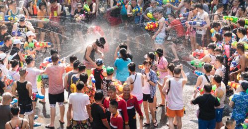 泰国泼水节黄金周 预计旅游收入54.2亿
