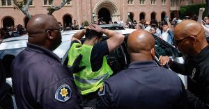 美大学挺巴示威扩大 警方逮捕93人