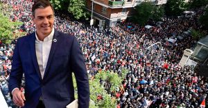 西班牙首相因妻涉贪考虑辞职 万名支持者上街吁留