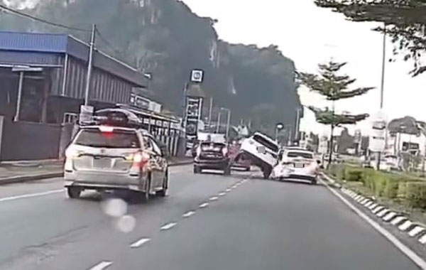 https://www.chinapress.com.my/wp-content/uploads/2024/04/20240708pfb30d_Road_Accident.jpg