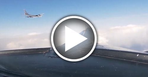 俄核轰炸机靠近美领空 F-16战机急升空拦截
