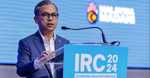 网络安全法 法米：禁兒童用社媒