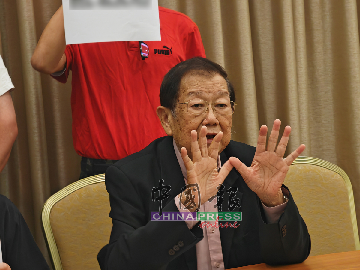 张天赐指出，这些阿窿实则是老千，一旦还钱，对方会变本加厉的要求更多。