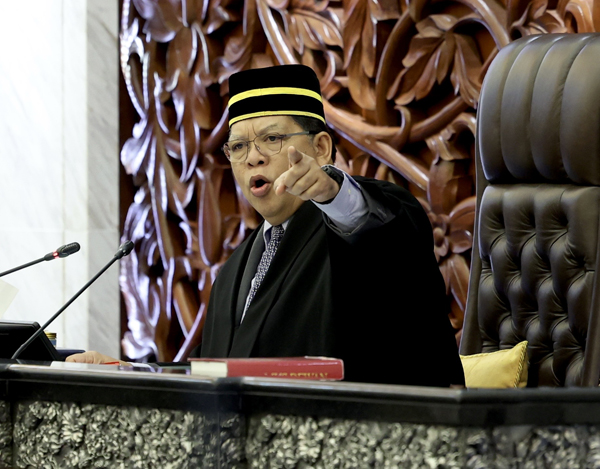 议长佐哈里阿都